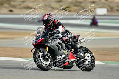 media/Nov-22-2025-2WTD (Sat) [[7eb050eb5f]]/C Group/Session 4 (Turn 9)/